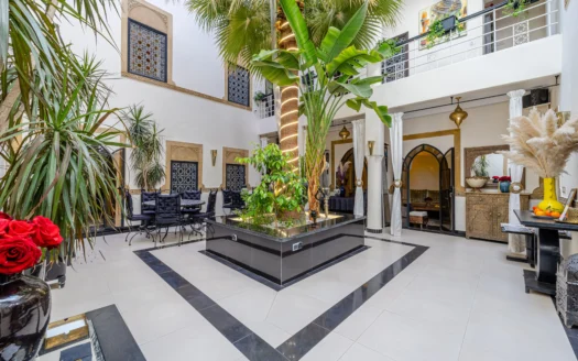 Riad Asté